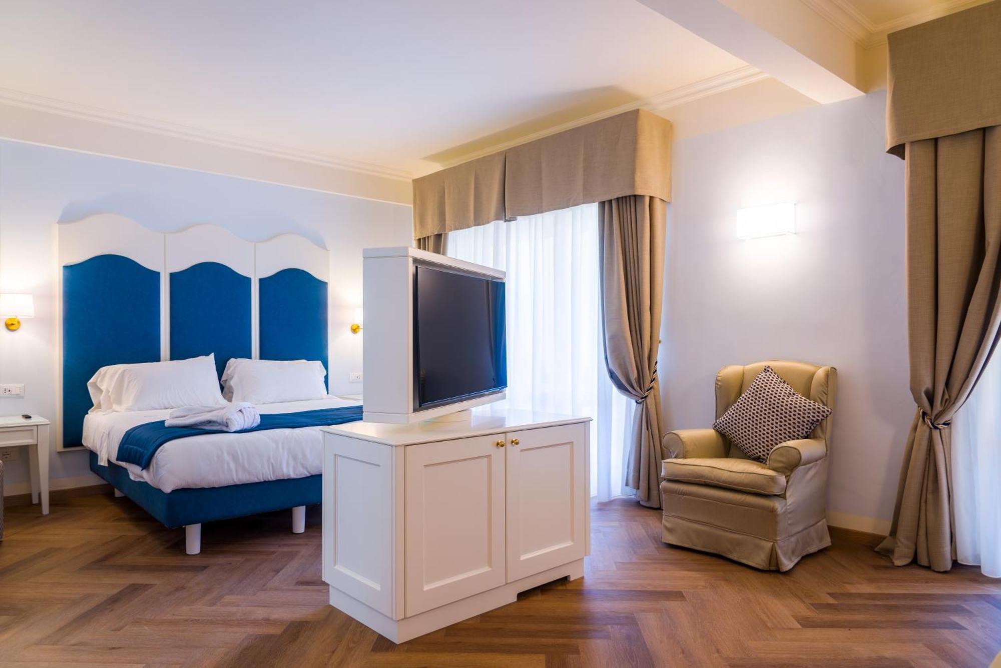 Hotel Villa Ottone Портоферрайо Экстерьер фото