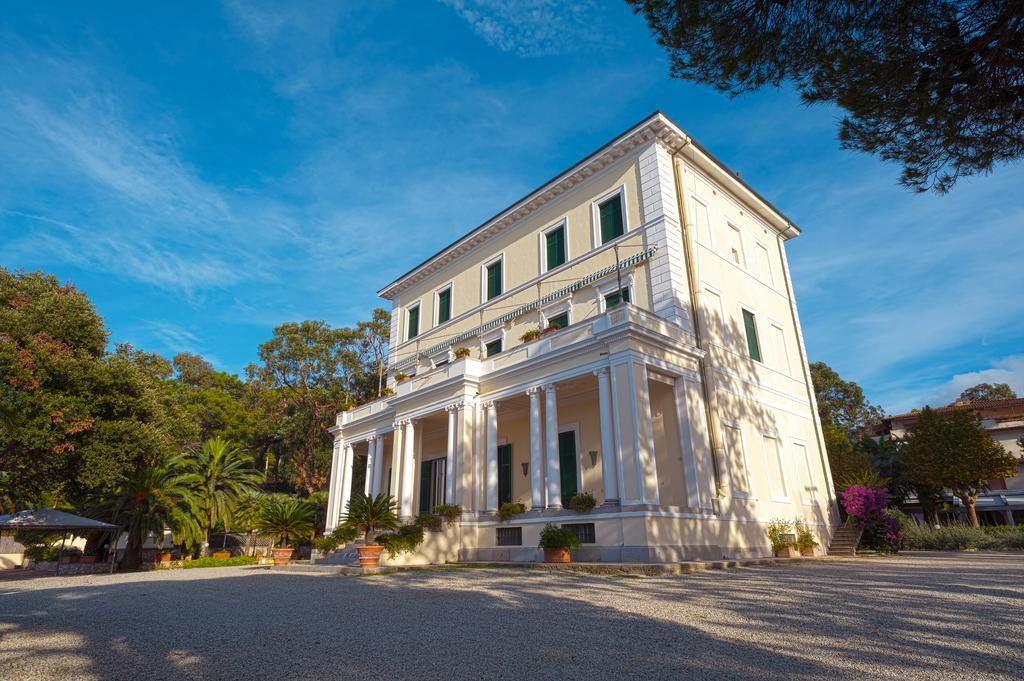 Hotel Villa Ottone Портоферрайо Экстерьер фото