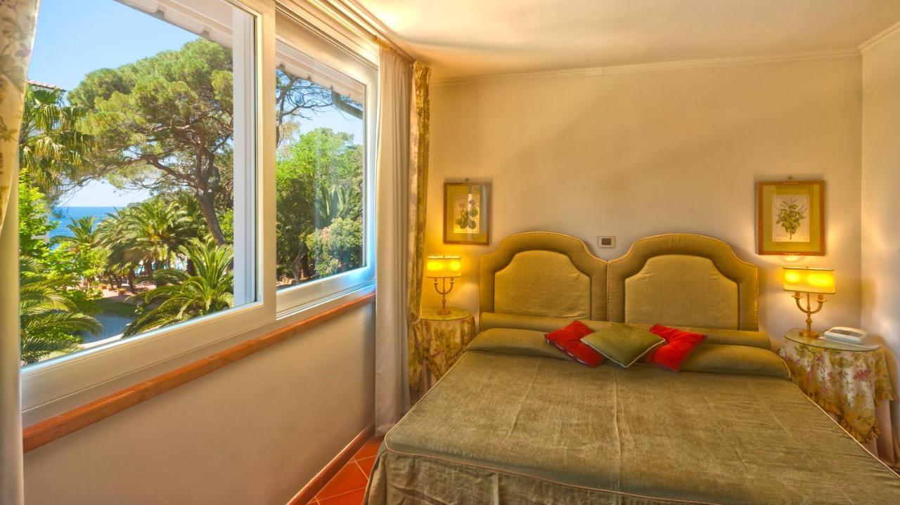 Hotel Villa Ottone Портоферрайо Экстерьер фото